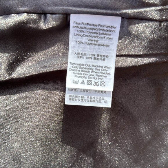 NWT DKNY winter coat  size XS/black - Picture 6 of 9